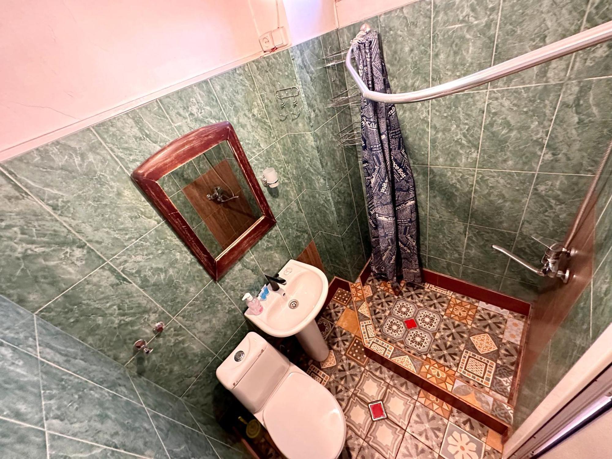 Wine O'Clock Hotel Тбилиси Екстериор снимка