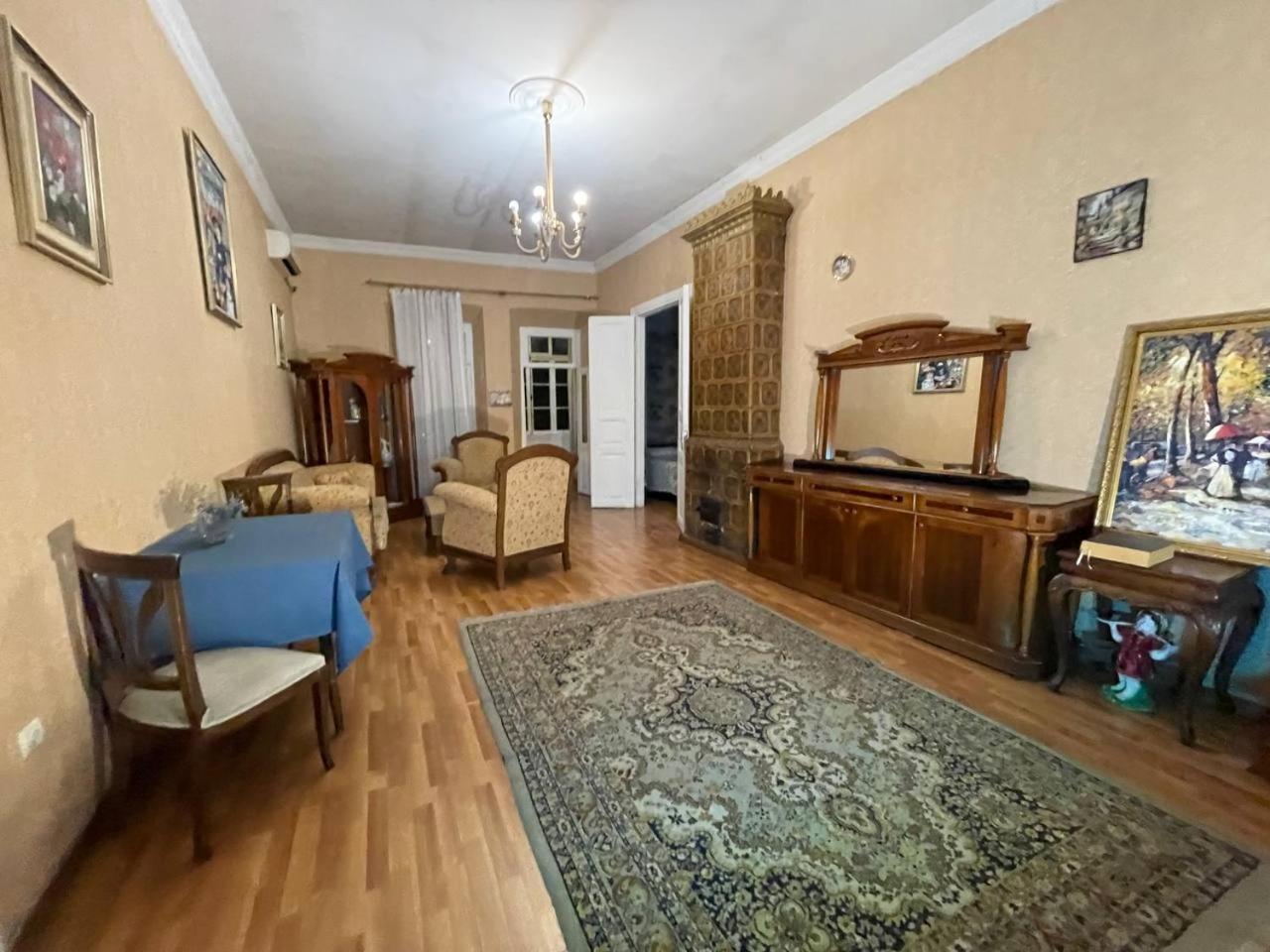 Wine O'Clock Hotel Тбилиси Екстериор снимка