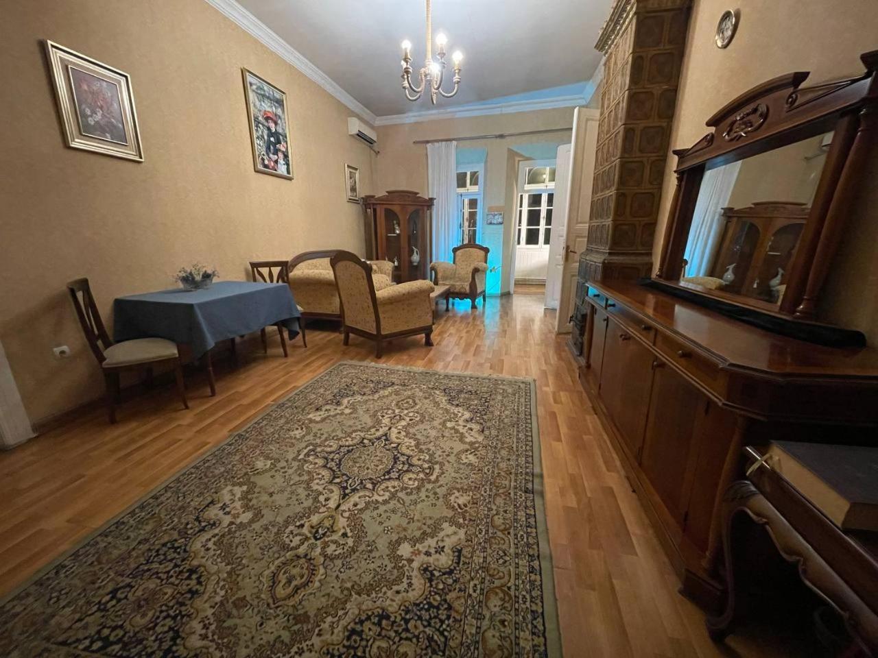 Wine O'Clock Hotel Тбилиси Екстериор снимка