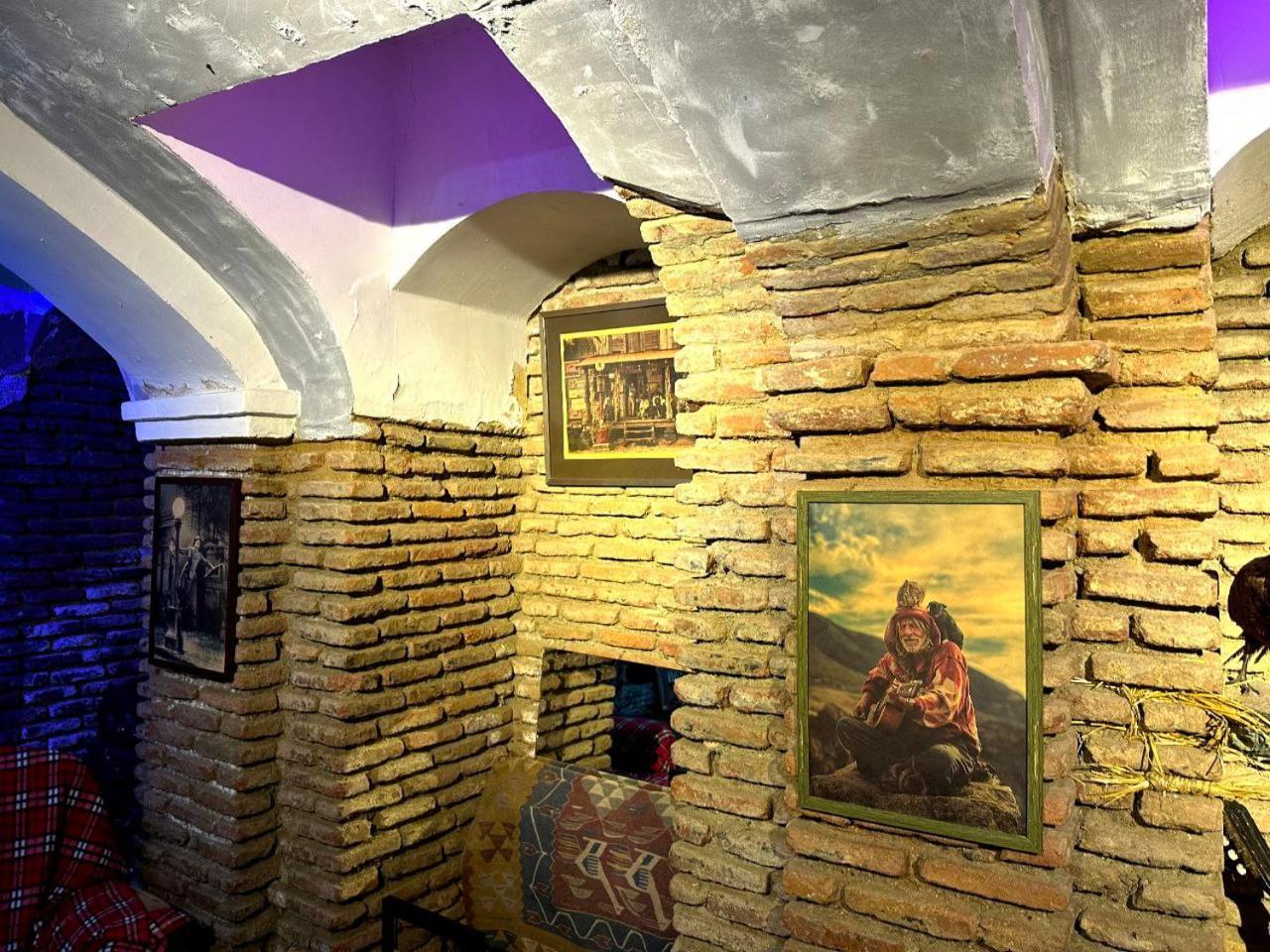 Wine O'Clock Hotel Тбилиси Екстериор снимка